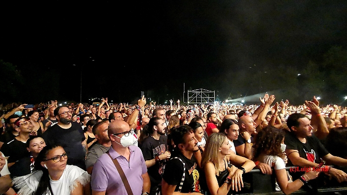 100117168-2b692994-6d92-4c10-92ad-9a40afcb4574