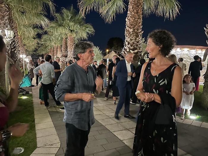 124355379-ae29f4ea-dbb7-4bf0-8d72-d751592cdb93