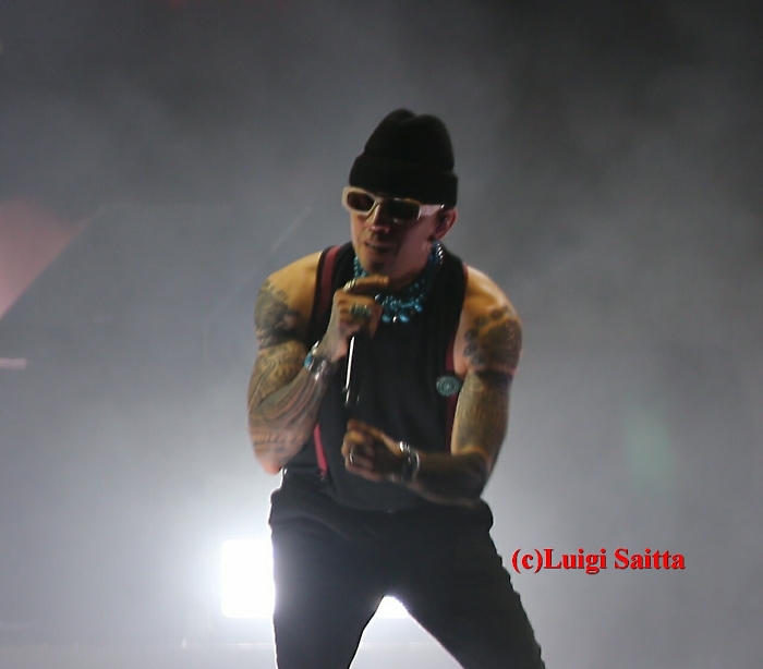 093954073-42652a78-a478-4c4f-b480-a73d6a2f45f5