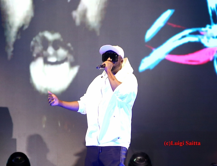 094119870-4e2ab333-9b16-4f32-b9f2-cd6630286b00