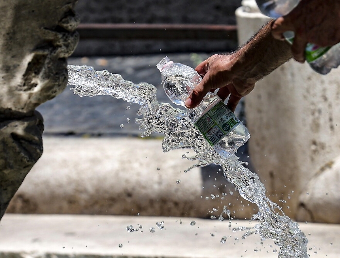 161633438-68daba59-e4e1-4c4b-a633-c071eccbc14a