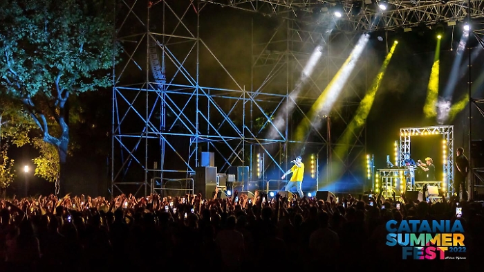 100940054-f3bd0c04-6ad2-41b8-a747-eec7fa671c9f