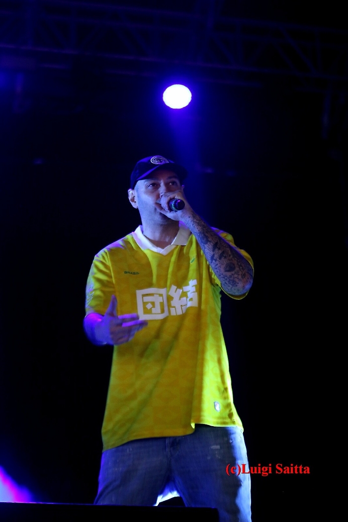 064902437-ae1f020b-3484-47b9-976a-443e3927b584