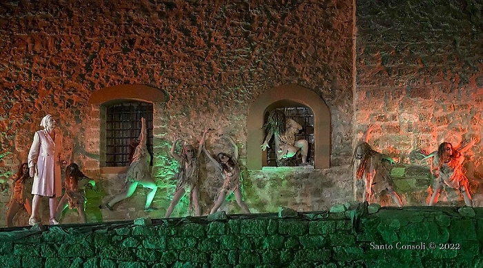 093944684-e4e31257-1818-4541-b35d-b13dc54b872b