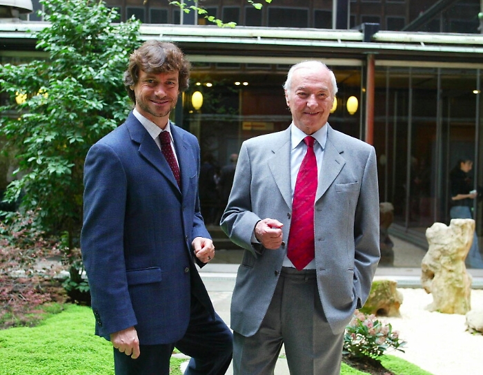 103049255-50649df8-3831-4a23-9bd5-3d3a4a8a3115