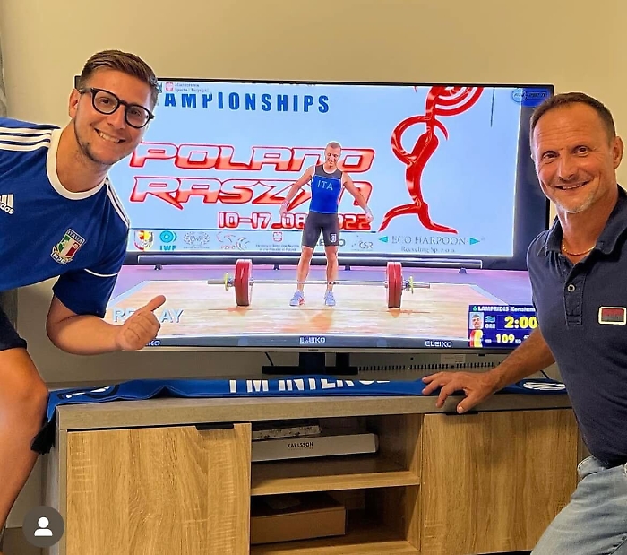 172926559-53c26332-6d46-4a31-9f83-7d821cf684b2