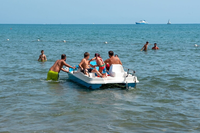 214925630-f72f09bc-7581-48df-8cb2-bb28abeaa65a