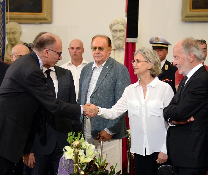 142109244-466129a7-4ab9-4659-8ed9-b4353c8f9b2f