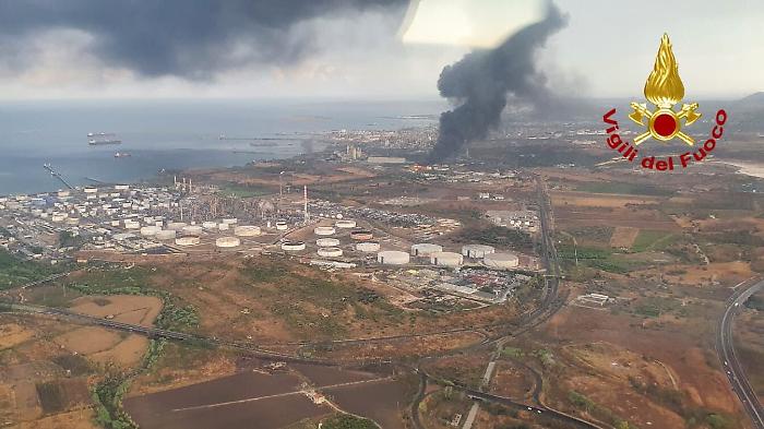 181819075-380bbb1f-eb3c-473a-b79a-93aef01ed703