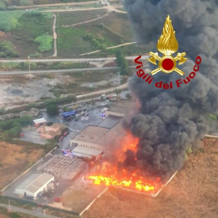 181858130-a86bf7a5-8568-4074-853a-59d5af959729