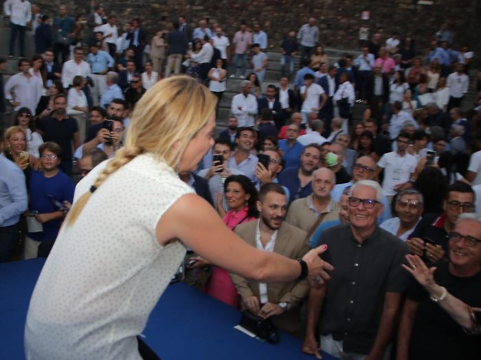 191939130-879d6bf2-754e-4107-9706-14e5d929a602