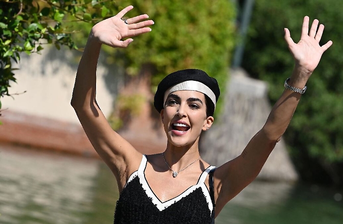 151245833-b3f30ad5-59c9-48e7-9a0b-5b6bd20ebd21