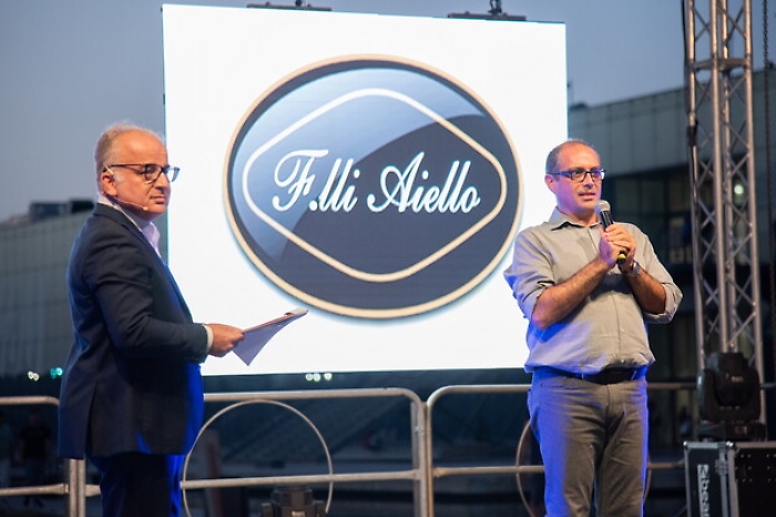 081330958-c8970699-e4b1-488a-bfb0-48b92a6c3e32