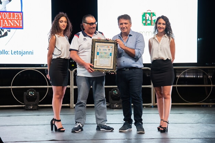 081412946-7a3cd16a-fdeb-4b7f-bcaf-b54c278da416