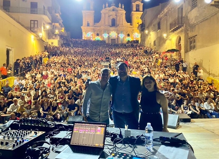 125541360-e4d6d7cf-6792-403d-8e3c-3ecff79fe67c