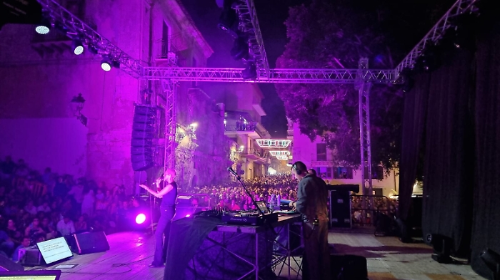 125541437-03856866-6b73-4b87-b869-4c3691e3952e