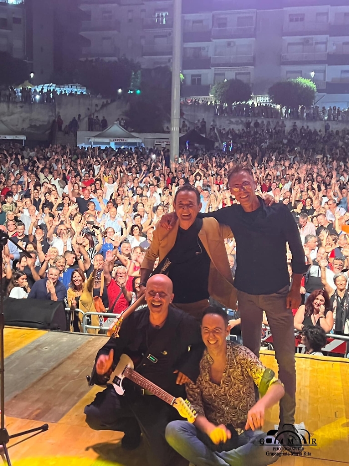 104343545-803f9053-49be-4baf-9d22-2567c846611a