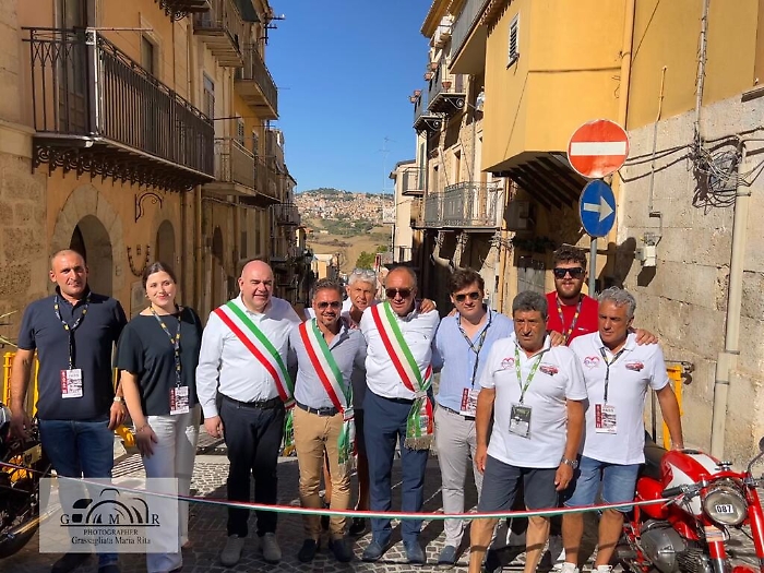 105733674-e5d87a97-4ec4-42ac-bf52-1520f2c8dda5