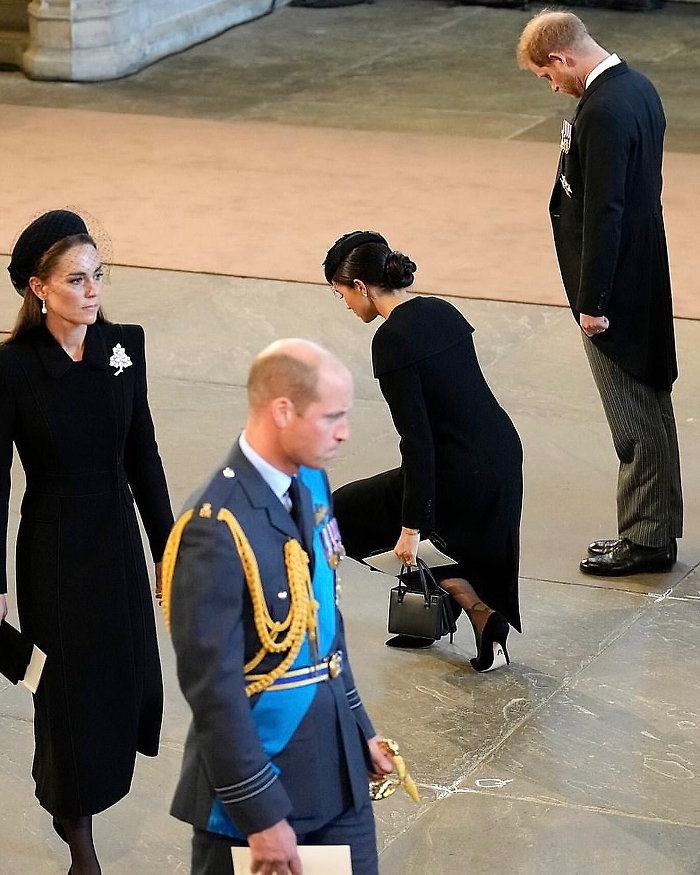 193609167-142d8fff-ab50-4b31-a43a-8dec25065158