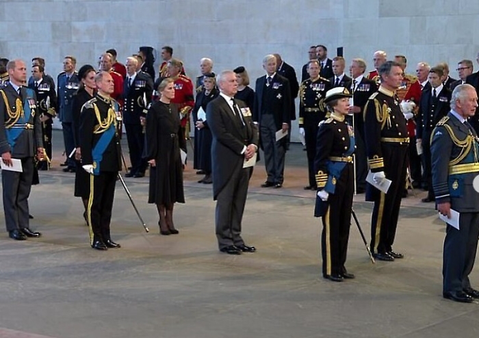 194847946-2adc0ec0-73e9-4e86-bf81-340357520279