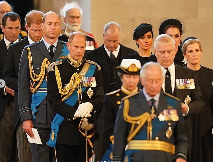 194848149-a2eb7b4d-f973-4316-9422-5794b3b87021