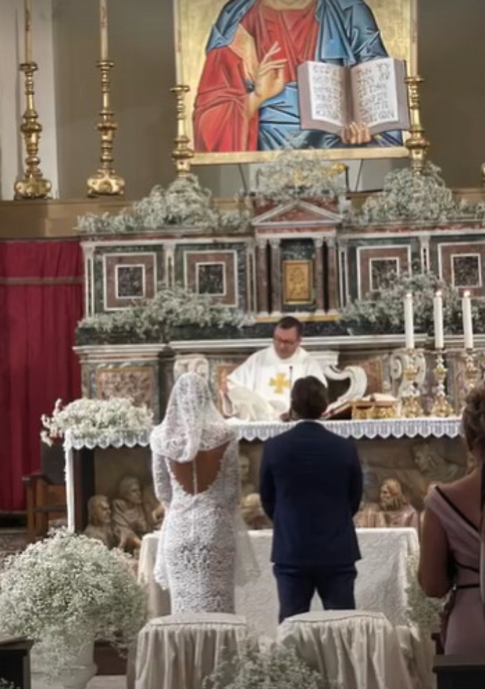 195319253-e753dd12-b5c7-4564-9d8e-ece7f22ff606