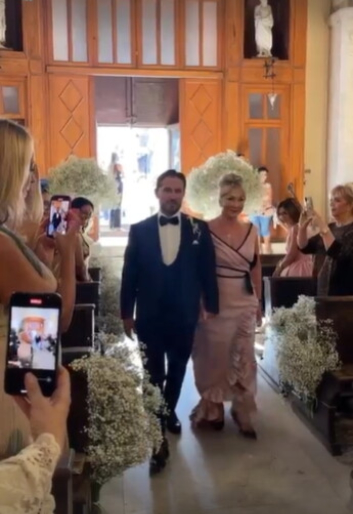 195327470-718a9727-de9f-4a91-8ab2-1f6431c90775