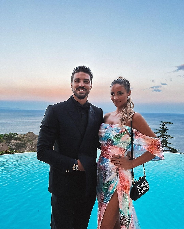 203556757-4928b751-b31e-41c4-8d79-4458f816b356