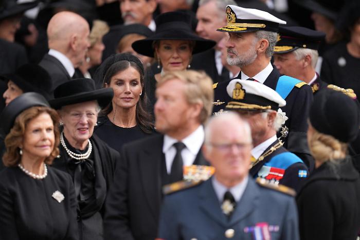 170117809-7988a0bd-cc5e-4be7-8d21-0f0fdbbe5620