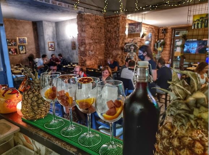 143525166-9f9718c6-457e-4518-854a-c945f378dcf8