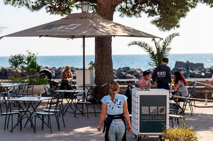 180642323-12955c15-e184-42f9-ac89-cce977e776f0