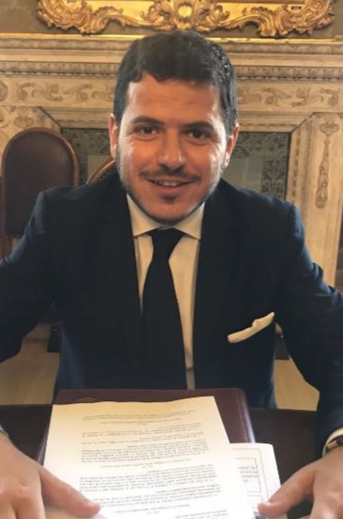 101502482-c7022a8d-3de8-4db3-838b-f7f11a5332bb