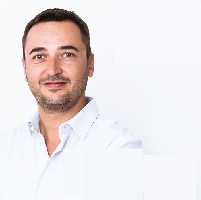 102026720-36ee8a43-f525-4ca5-be08-fb75976082c6