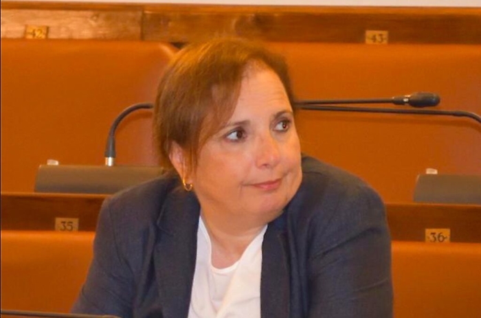 103600243-7a383adb-5268-4c0b-b37f-a16ba4848c2d