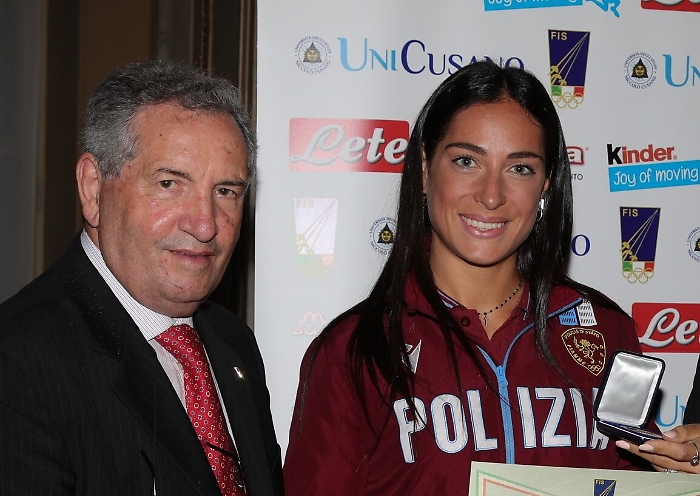 084209605-7447ba10-794a-4df4-a11a-ef94d619db41