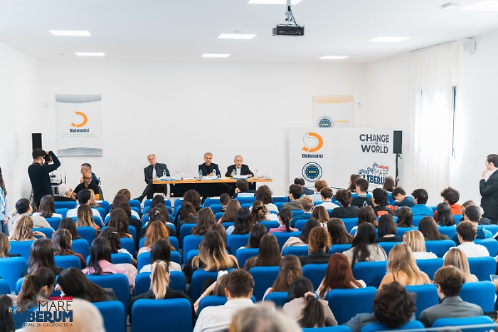 171103677-62b688b9-87e9-4d5a-9758-138045703457