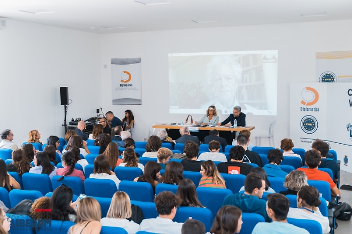 171104464-40f3c45b-831b-4f5d-8a23-0cd9badb15ab