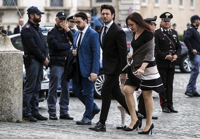 090701129-25880e03-cd62-48dd-b58c-4d3f91016ae6