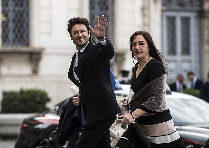 090701884-6e812c49-eb6b-40e5-8d53-fb284a3dae44