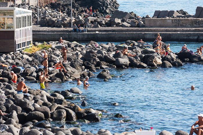 142353845-fa66b15f-320c-4b9e-a4d7-1a2653bdeafd