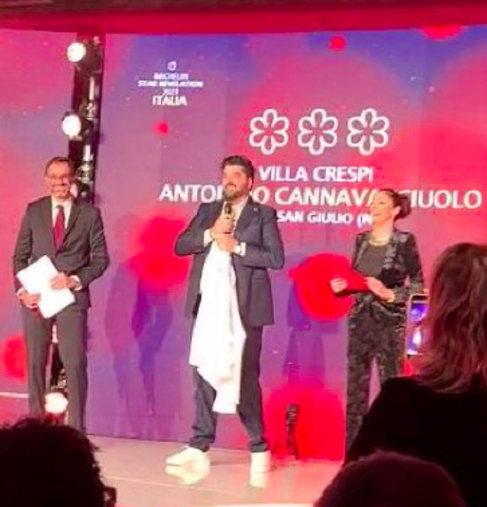 093239972-3e34b0a4-92c3-4f3b-bcf2-eaced53650ce