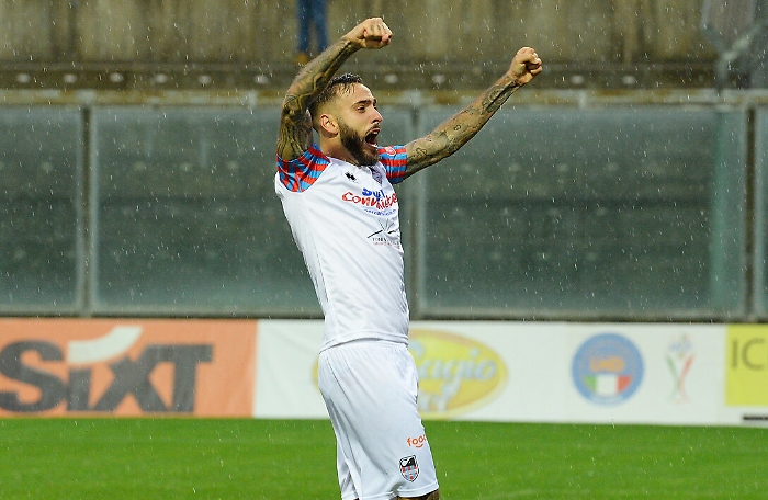 191433100-eafe7373-a178-4627-a180-90ddd0710352