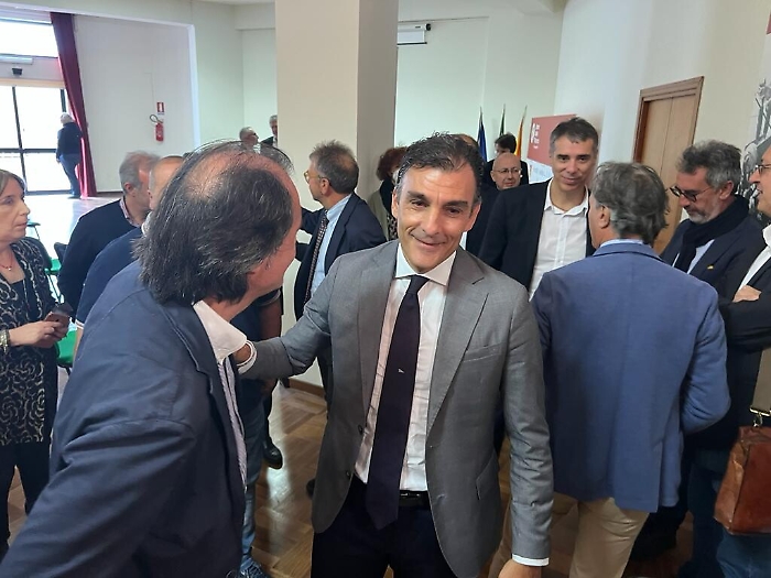 153728324-590764d0-d5d3-4563-92c8-65ed9e6ab26d