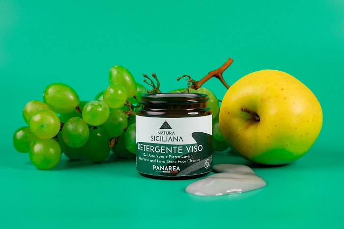 121647131-606905c8-c331-483d-8b39-cc6e8544c6fb