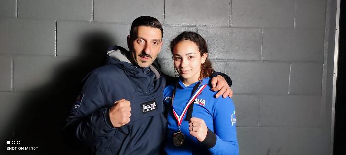 100704210-d8d66995-faee-428a-a8f2-334bc0c6cf31