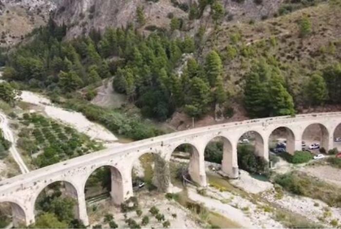 121047294-3ff6d04b-4cd3-48ed-98b9-5a1a96399c9b