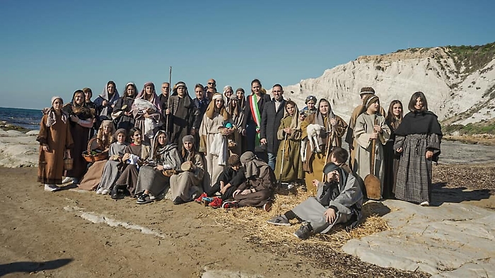 103519882-5fbcea97-4470-4710-a963-8a8161aeabf8