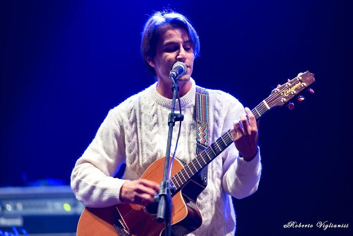 111201210-a7a0a746-89fd-42fa-bbaa-8e887b1228f0