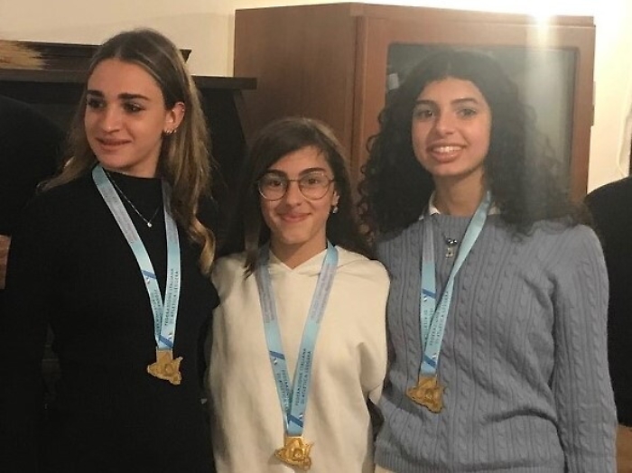 174944215-d136269c-a171-4aa3-b174-6a00524ce396