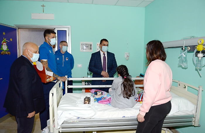 171056964-93f1f1fb-a4cd-41b0-bf19-fa196d9deb5e